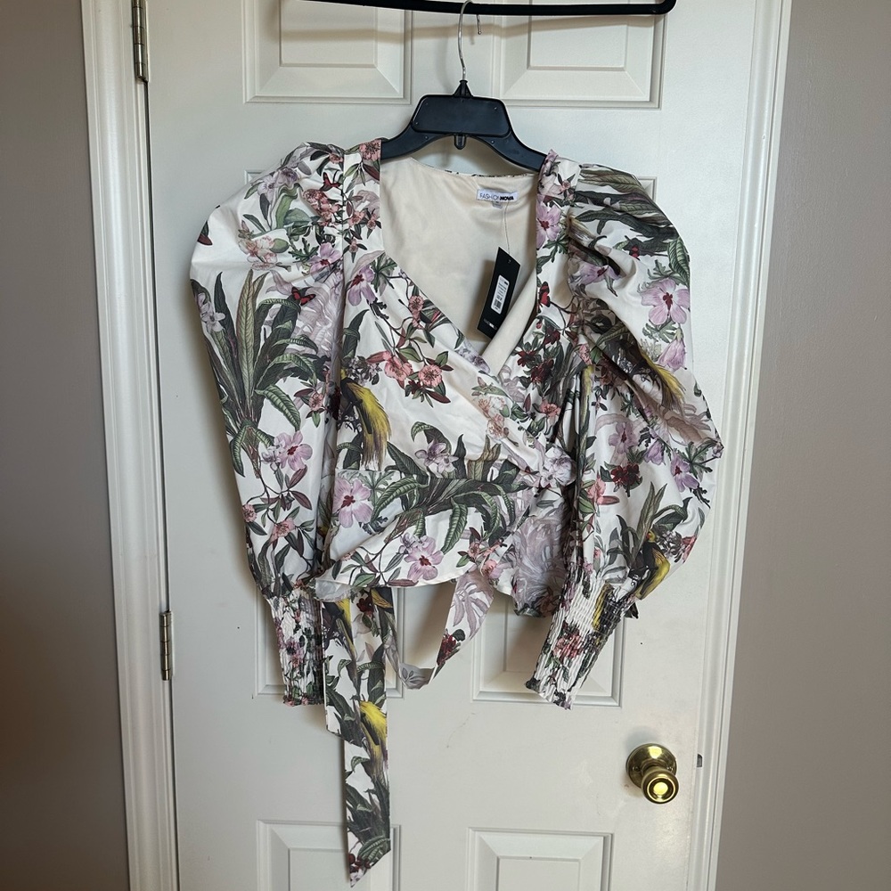 Floral Puff Long Sleeve Blouse